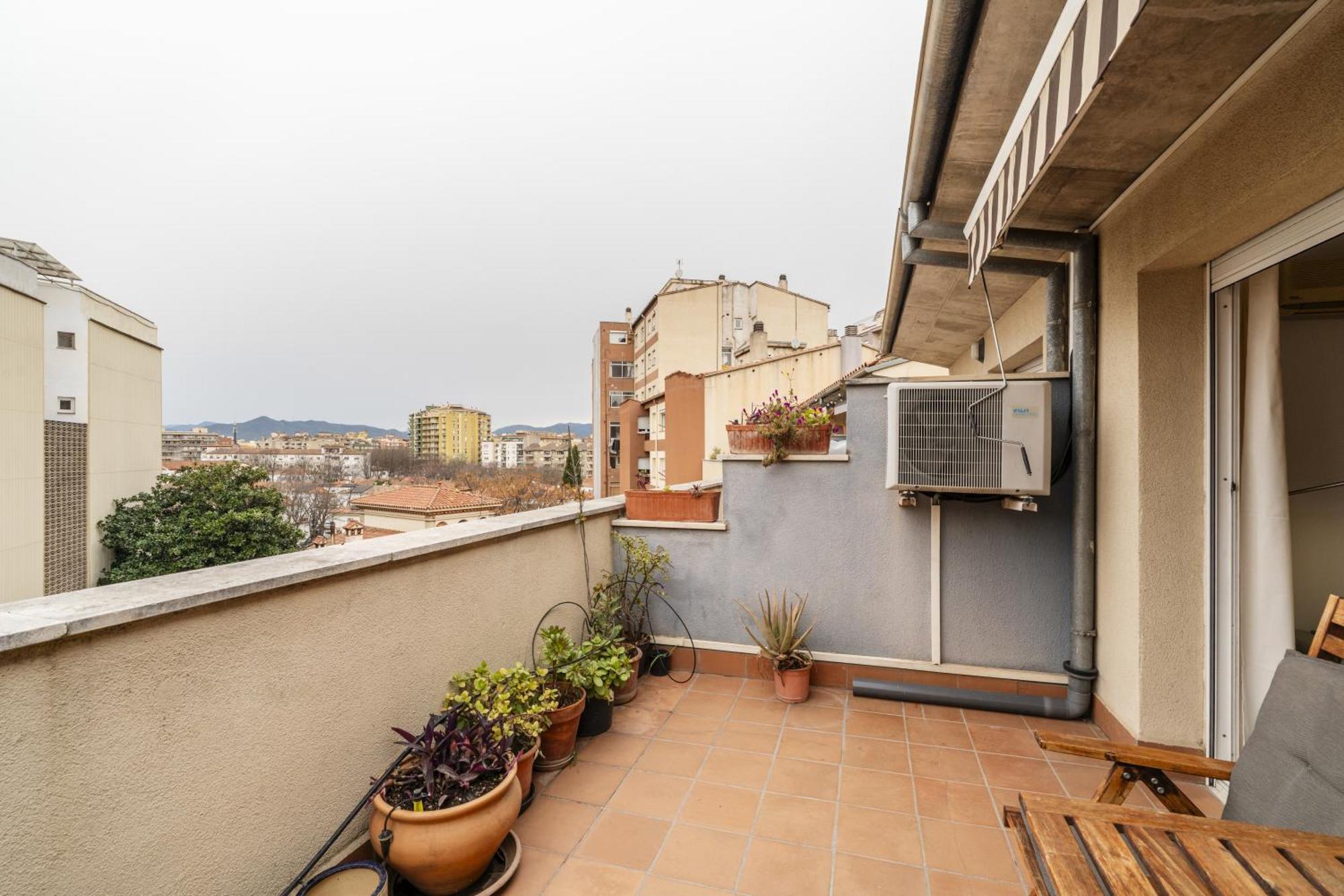 Apartamento Con Dos Grandes Terrazas En Gérone Extérieur photo